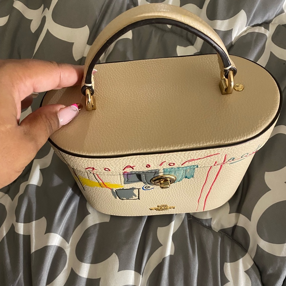 Coach Bag - Picture 2 of 5
